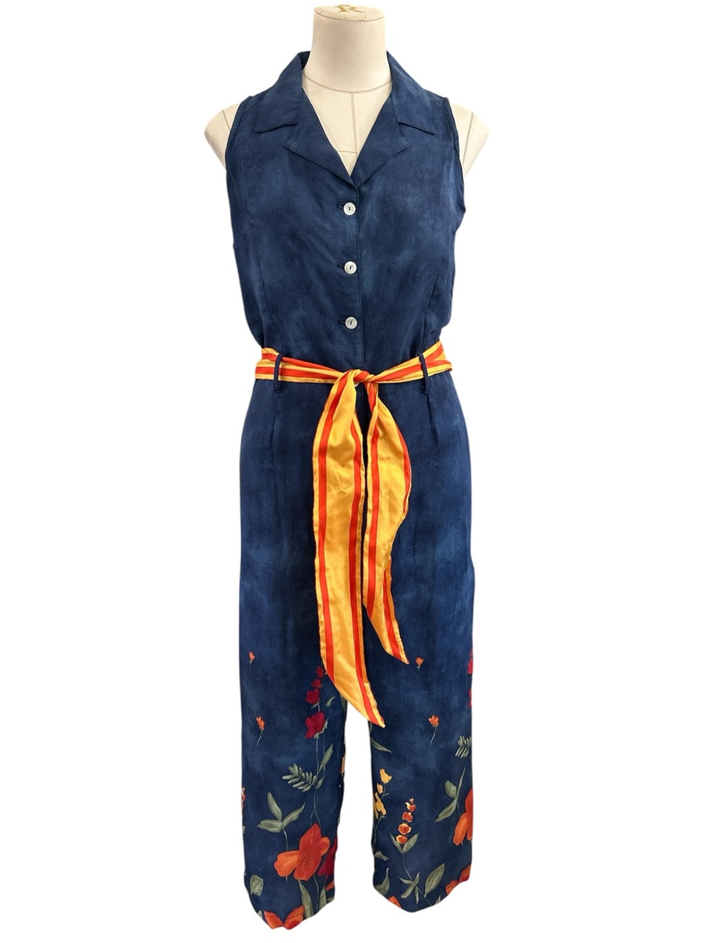 80’s Emmanuelle de…Paris sleeveless floral button-down jumpsuit blue size small